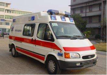 萨嘎县救护车租赁